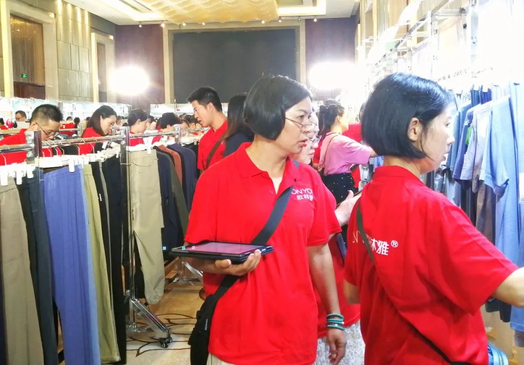 歐林雅 新品發(fā)布會(huì)